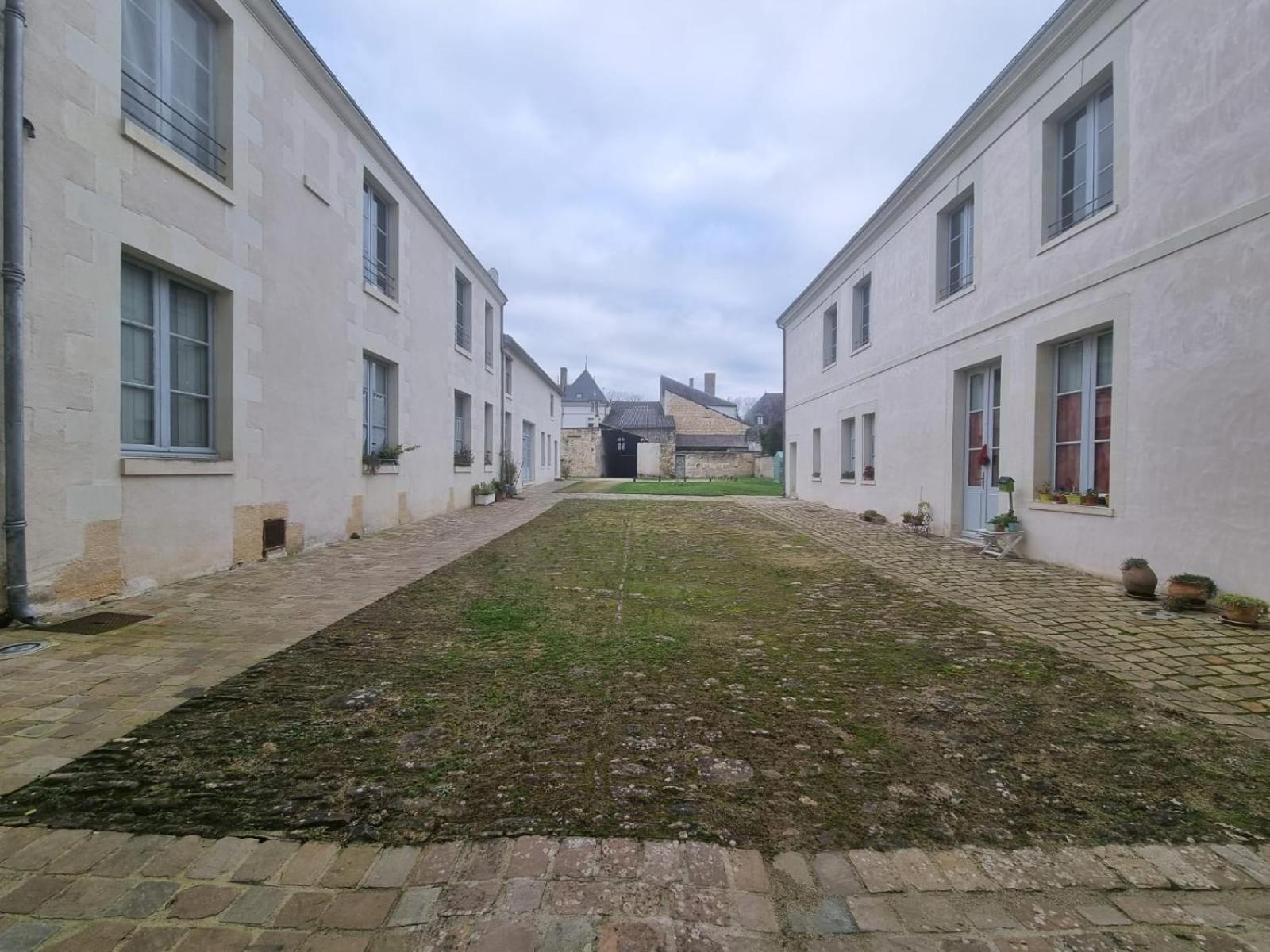Appartement Au Centre De Richelieu Exterior foto